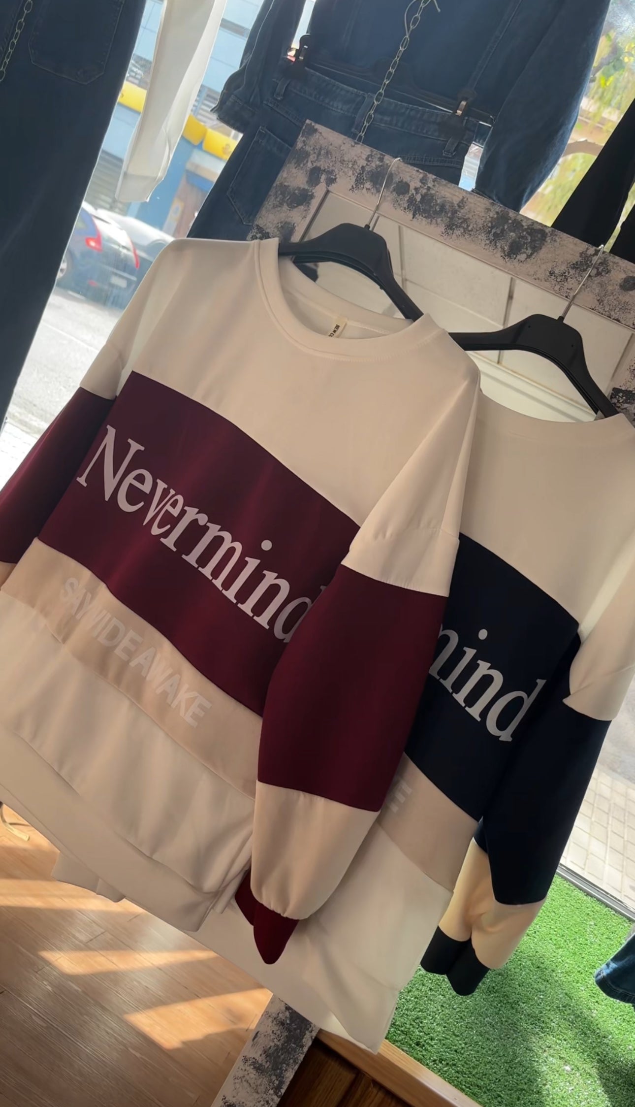 Sudadera nevermind