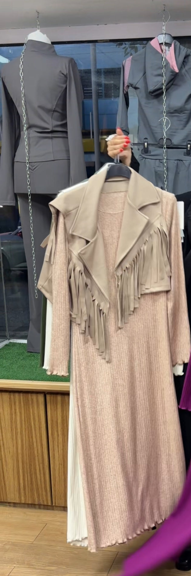 Vestido con chaleco