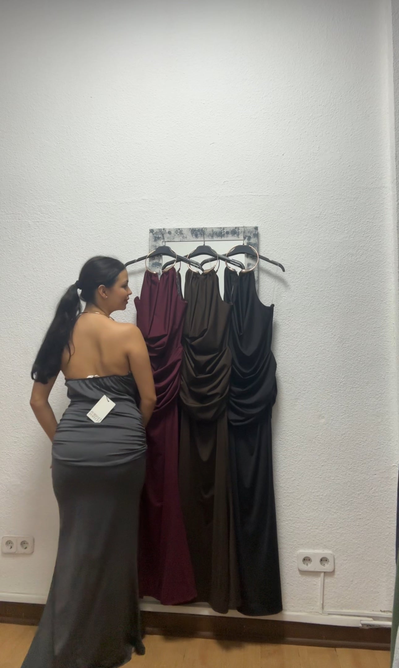 Vestido collar largo