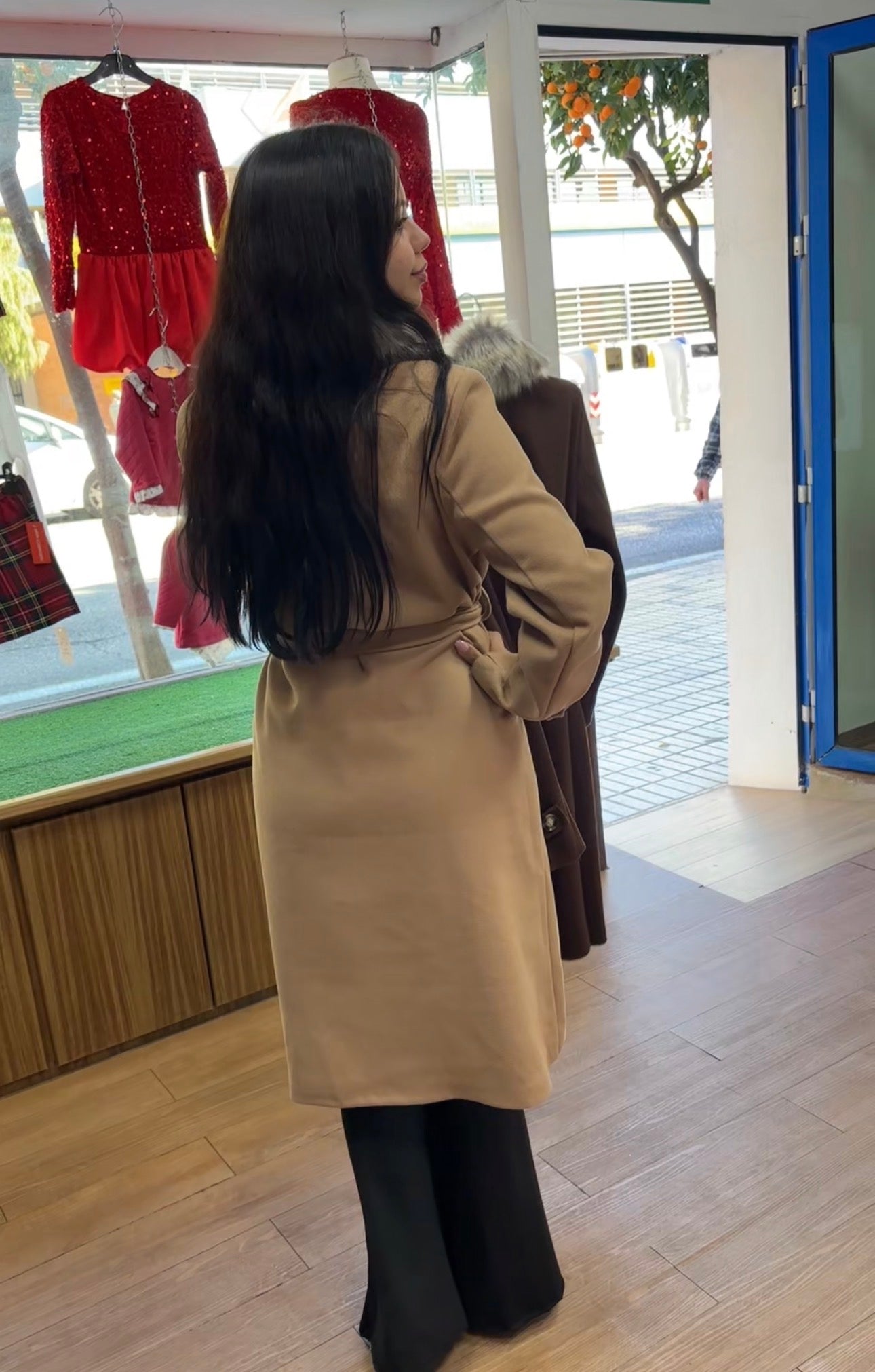 Gabardina de paño pelitos