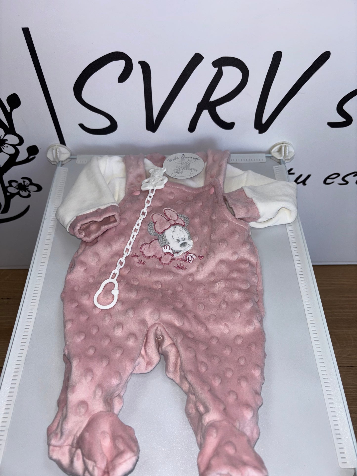 Pijamas enterizos Minnie y Mickey mouse